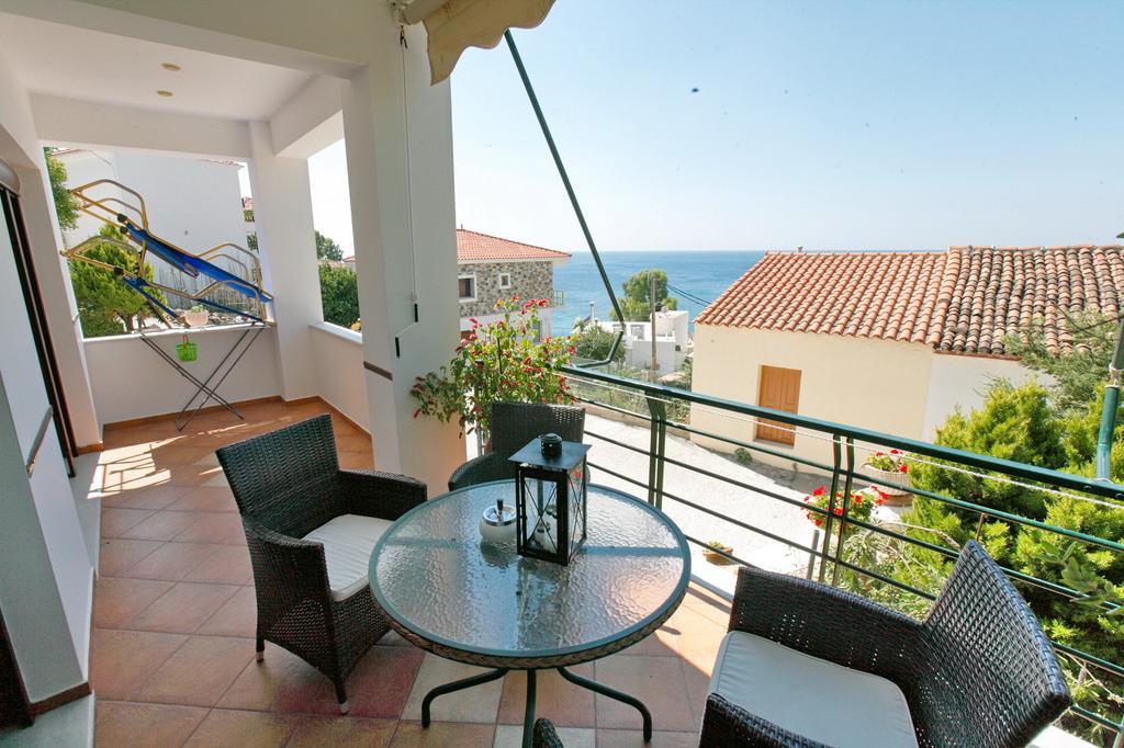 Panorama Apartments Plomári Szoba fotó